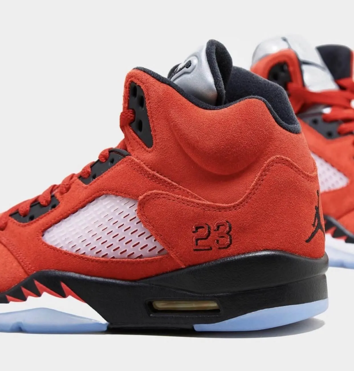 Air Jordan 5 Retro RagingBull