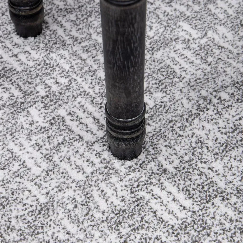 Cloud 9402 Hara Silverton Rug