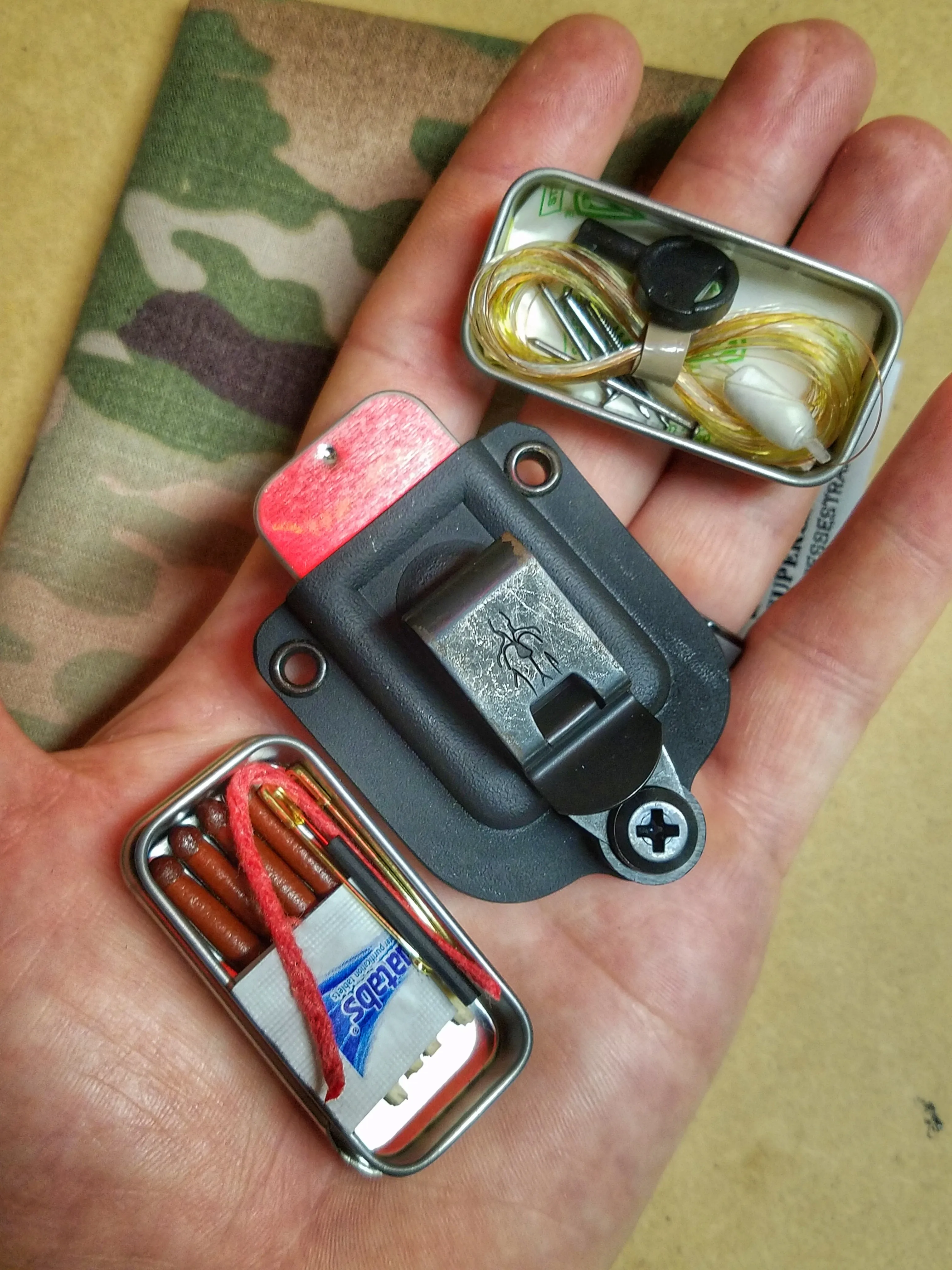 EDC Pocket Tin - Compartmentalized Survival Kits