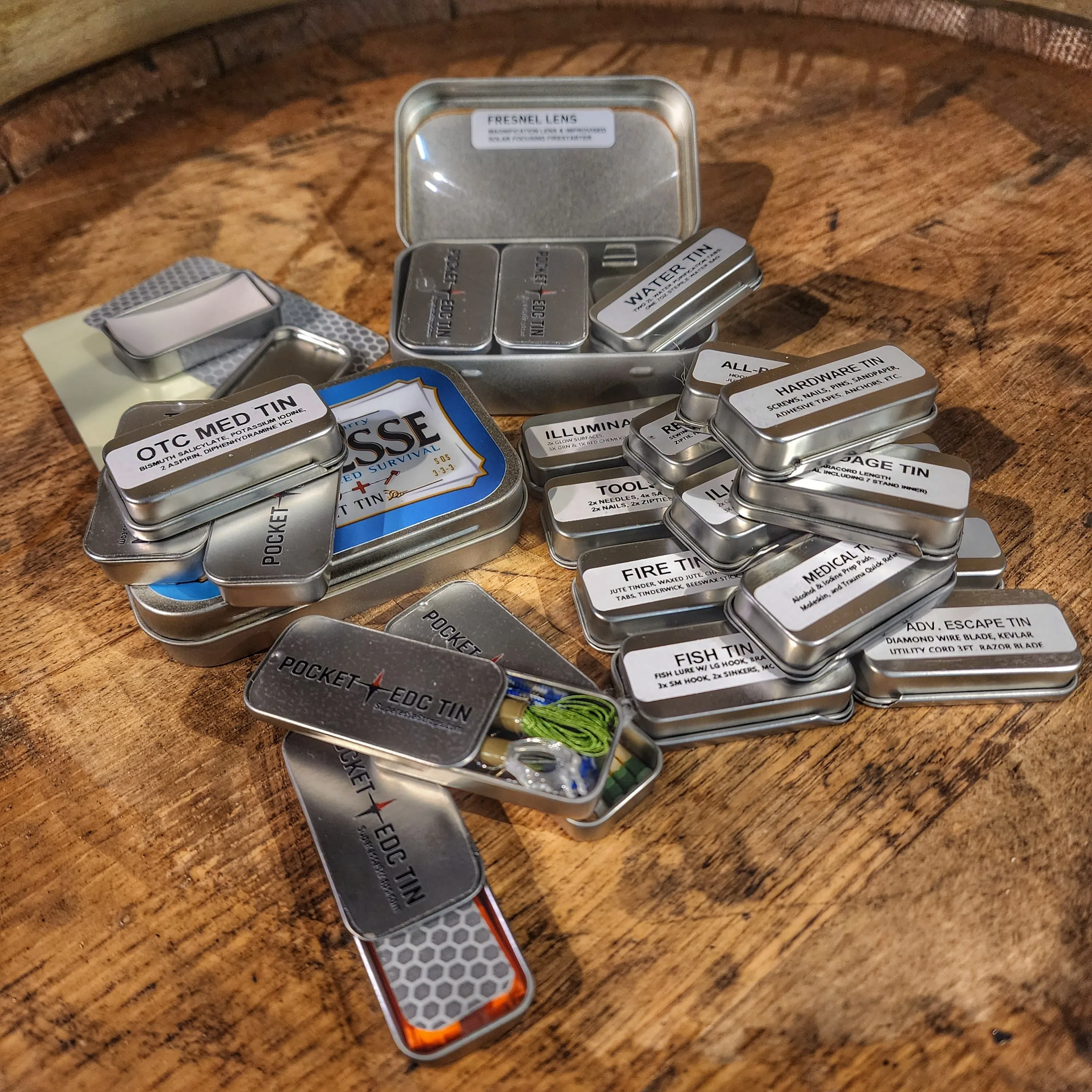 EDC Pocket Tin - Compartmentalized Survival Kits