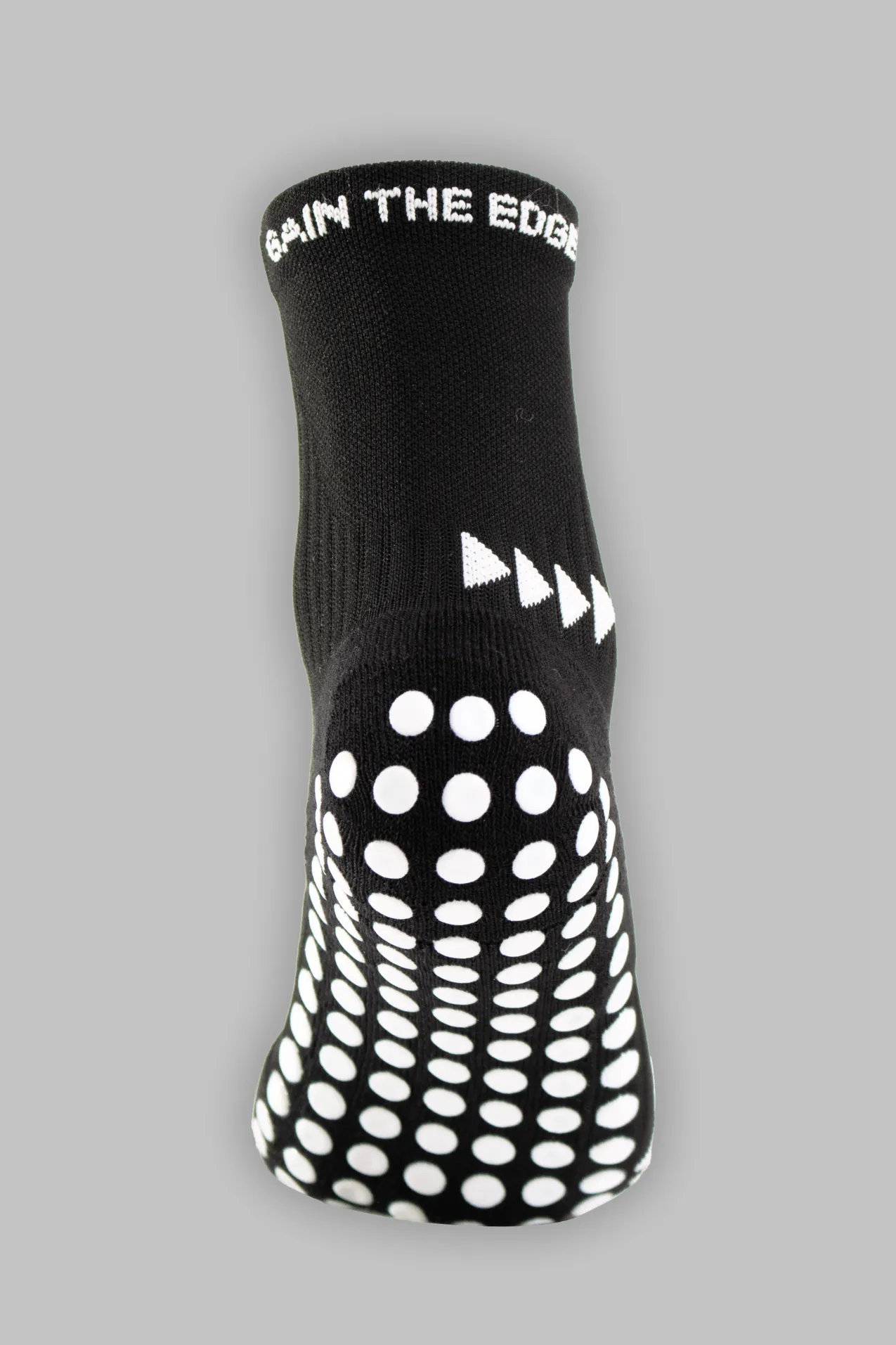 Grip Running Socks Quarter Length - Black