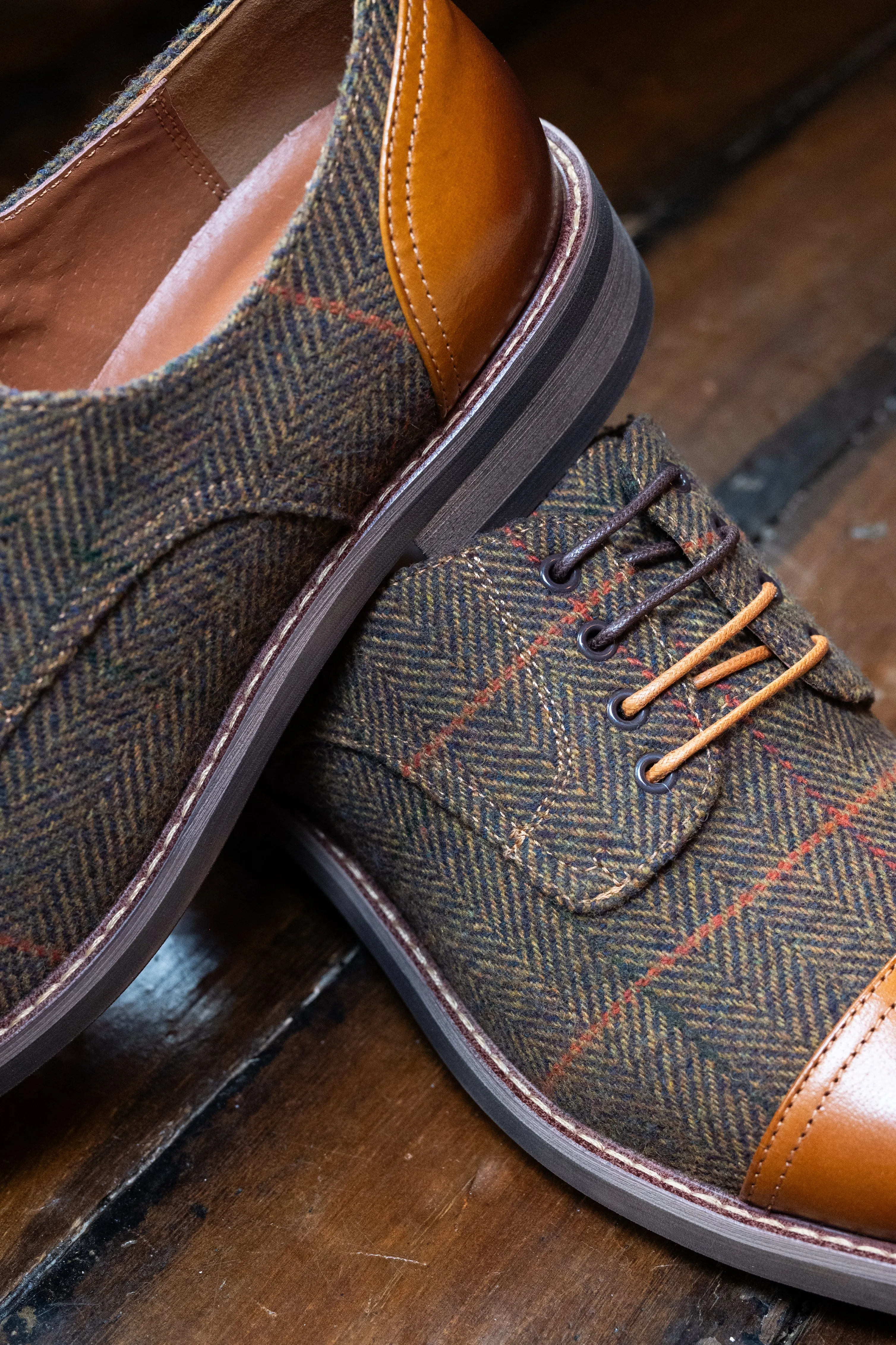 Justin Reess Theon Brown Green Tweed Toe Cap Shoes