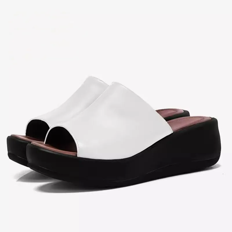 Leather Slide Sandals For Women Peep Toe Platform Slippers in Black/White