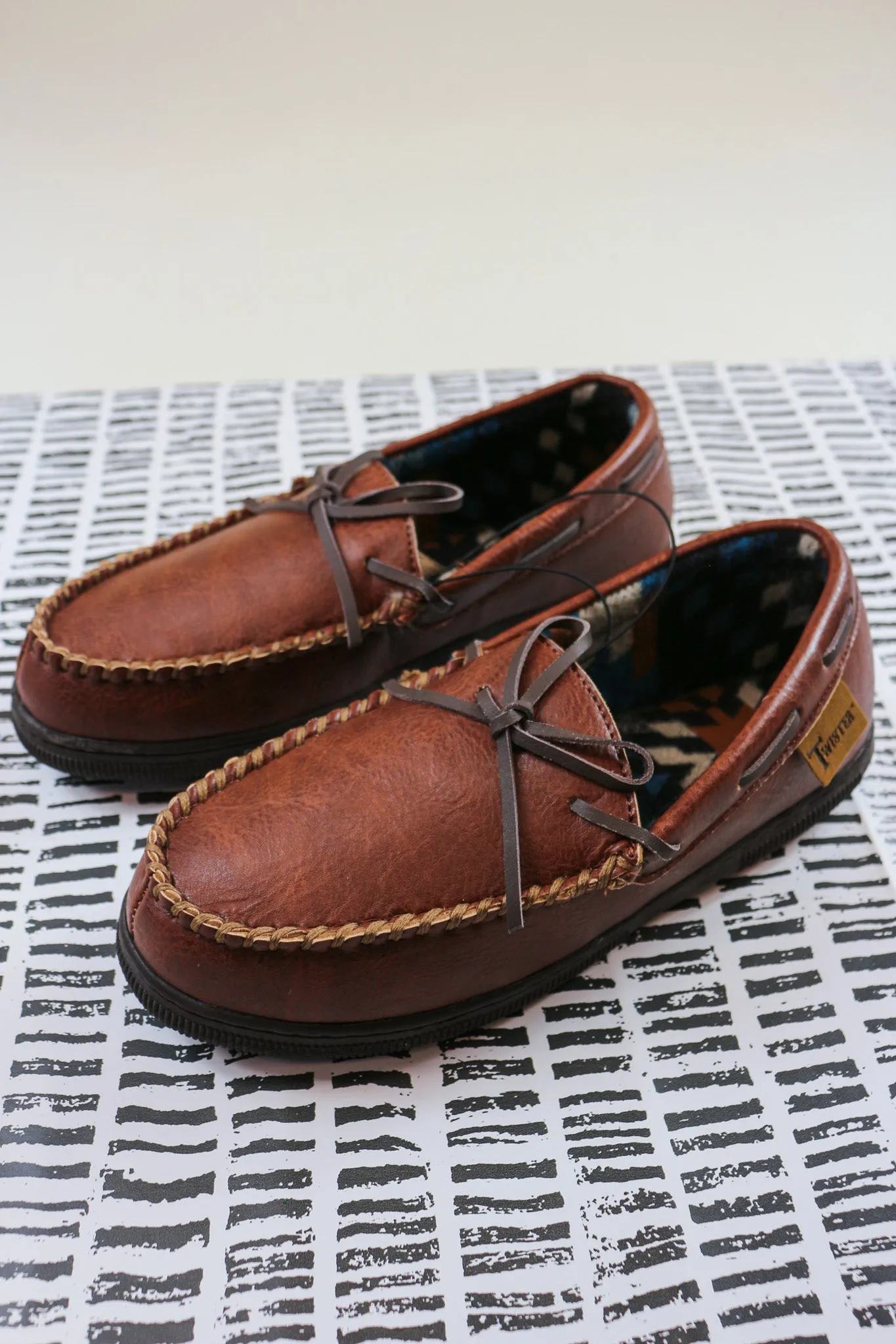 Mens Henry Moccasin House Shoe