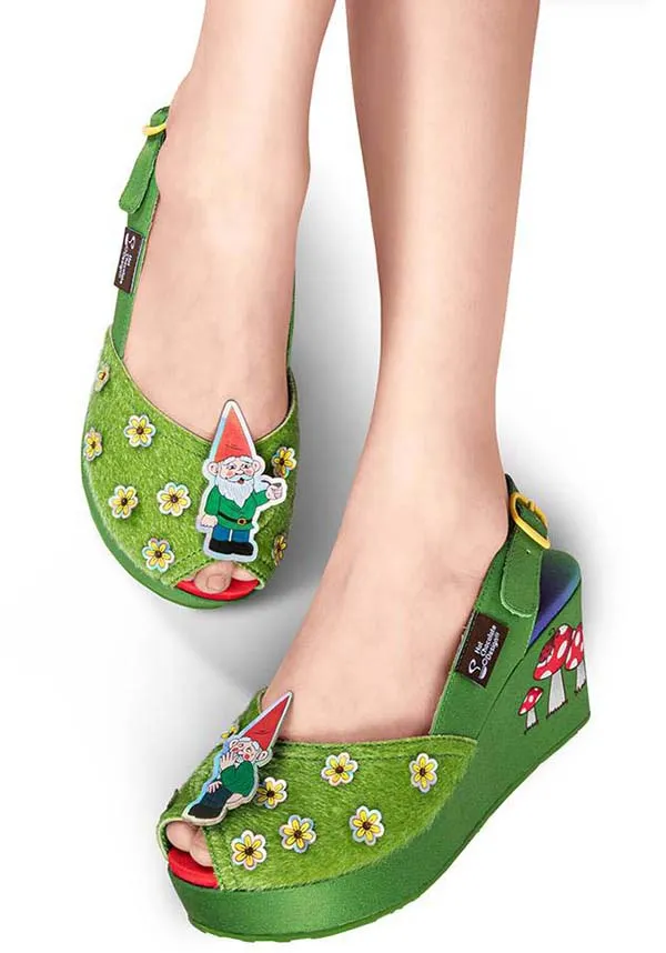 Naughty Gnome | SANDALS**