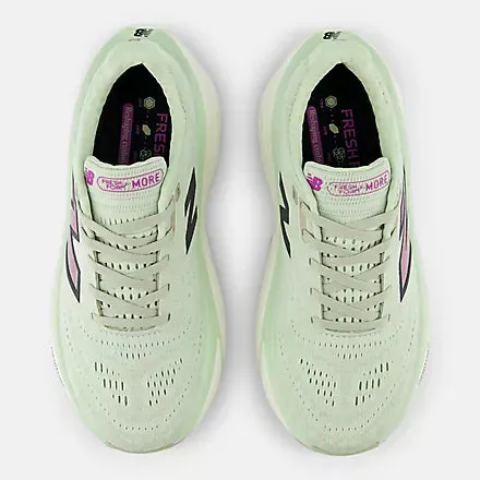 New Balance Fresh Foam X More v5 Womens Shoe