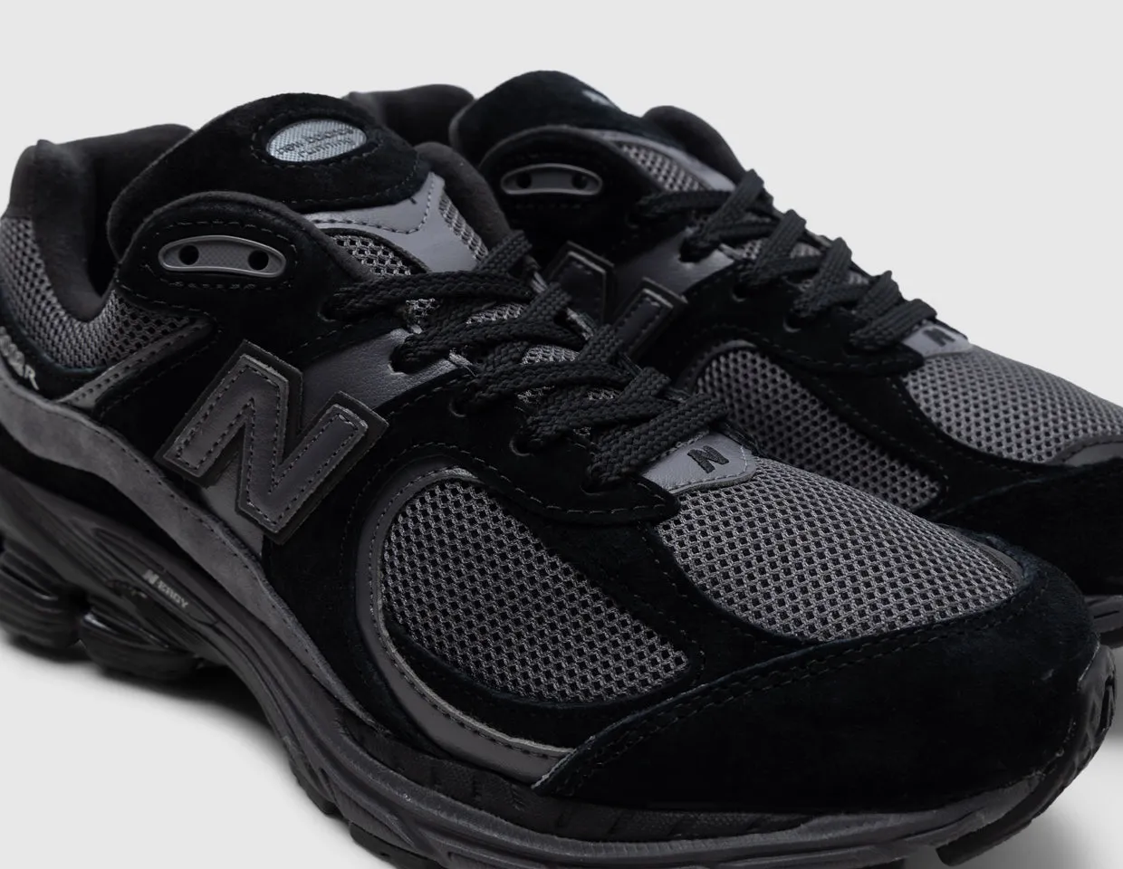 New Balance M2002RBL Black / Black