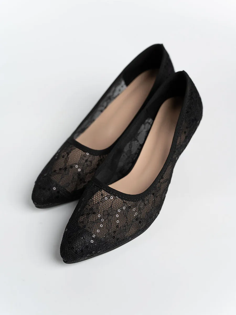 Rayna Lace Pumps