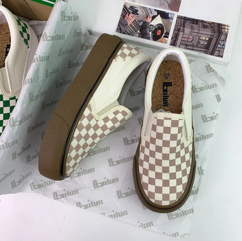 Women's Black And White Chessboard Plaid Slip-on Canvas Shoes