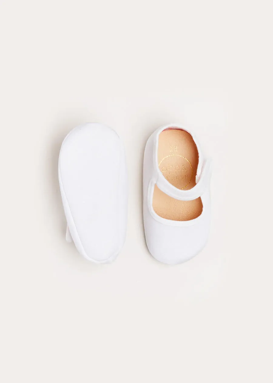 Woven Mary Jane Pram Shoes in White (17-20EU)